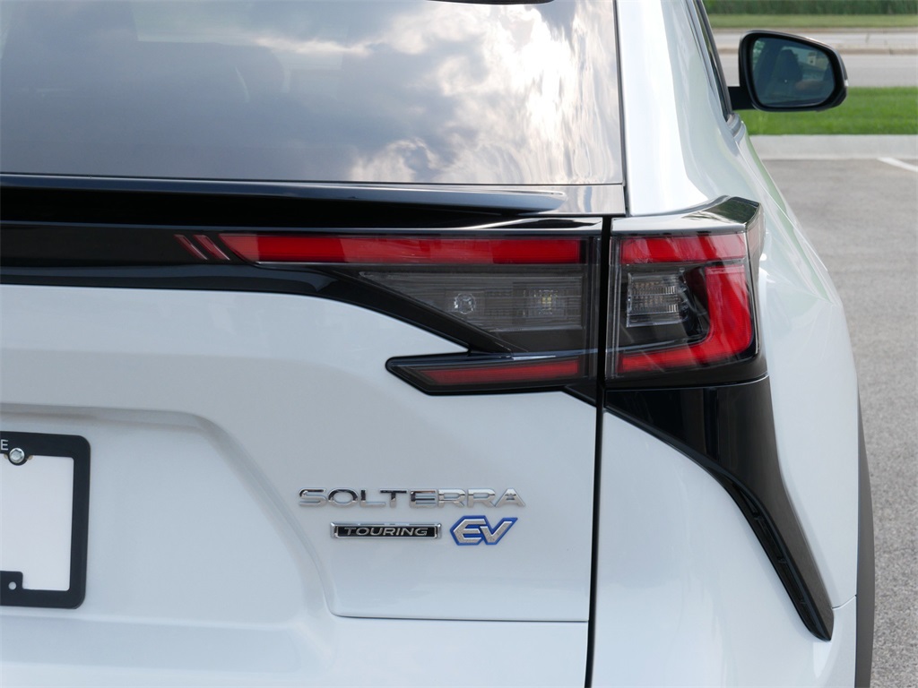 2024 Subaru Solterra Touring photo 10