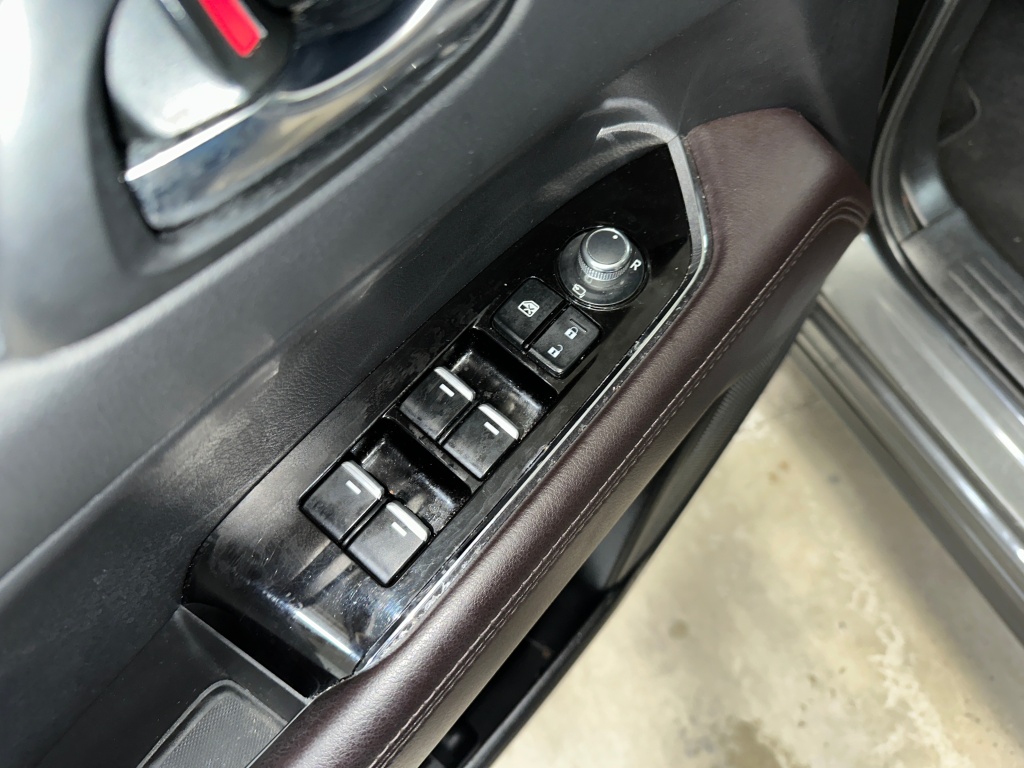 2022 Mazda CX-5 2.5 Turbo Signature photo 6