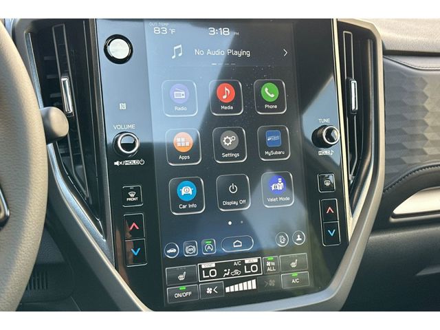 2025 Subaru Forester Premium photo 17