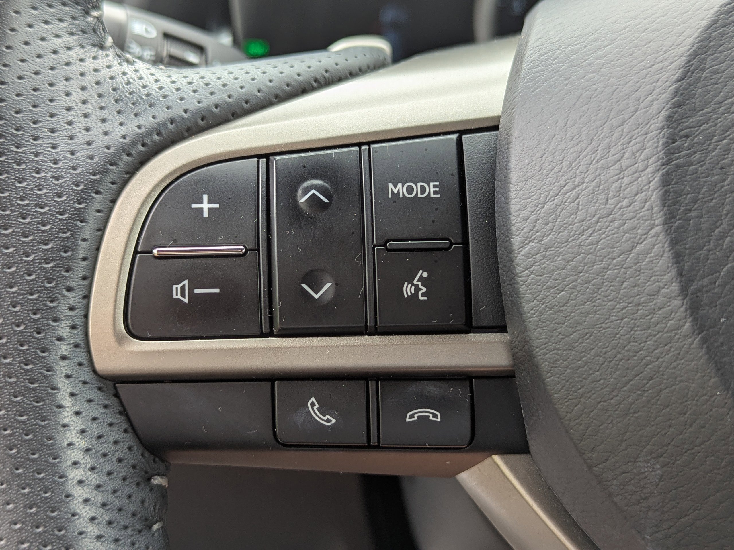2022 Lexus RX F SPORT photo 36
