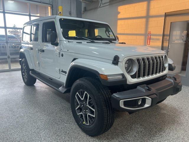 2026 Jeep Wrangler 4-Door Sahara's photo
