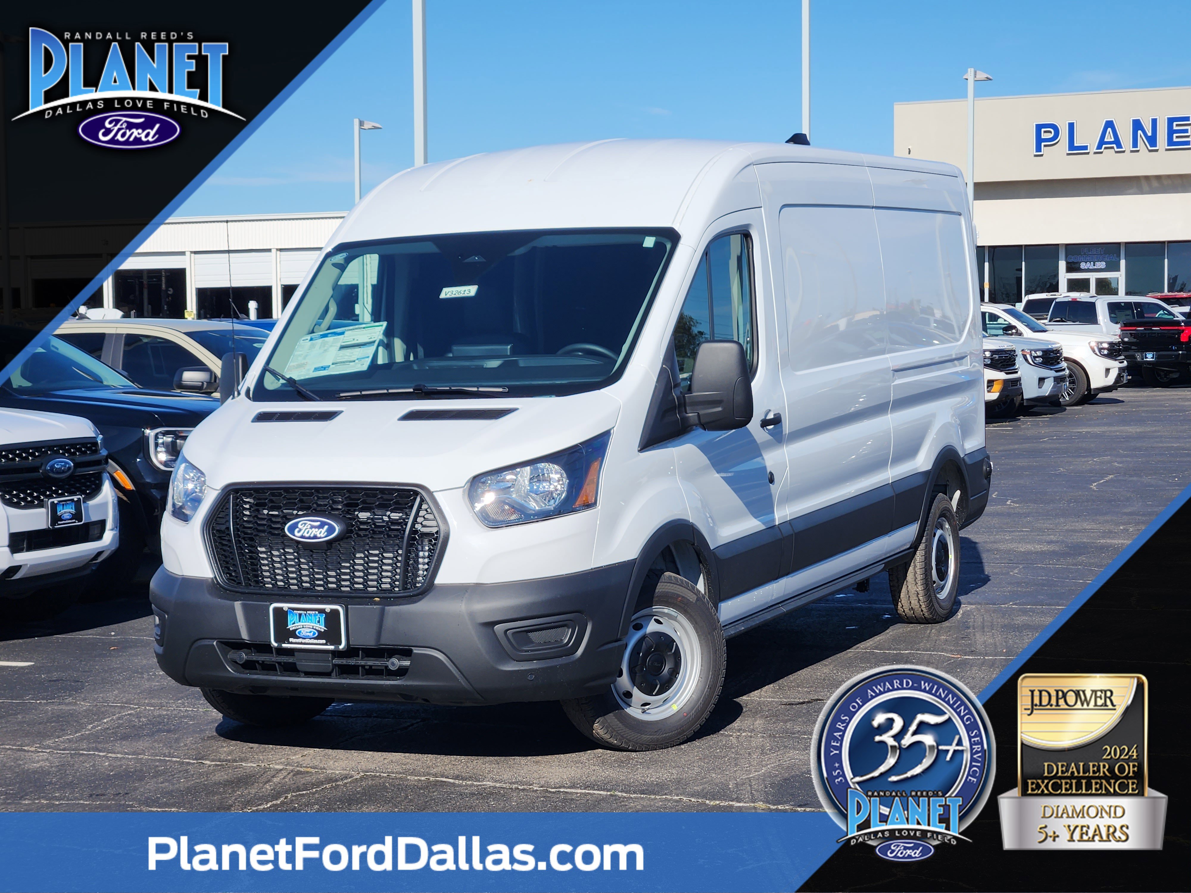 2026 Ford Transit Van Base's photo
