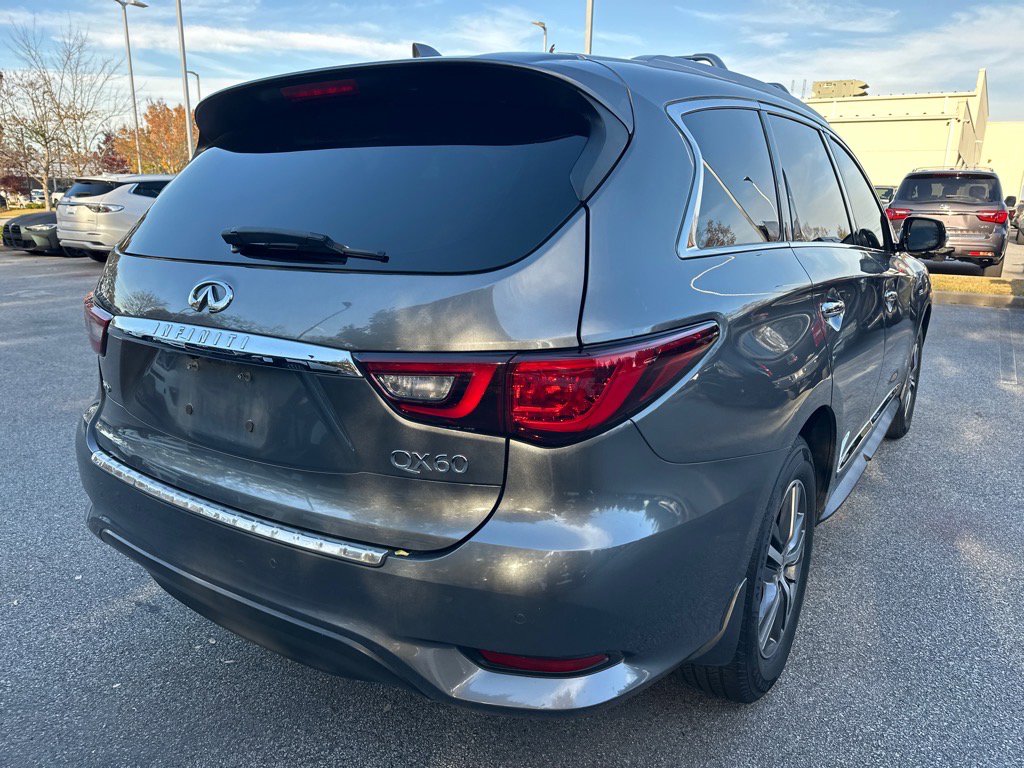 2020 Infiniti QX60 Luxe photo 3