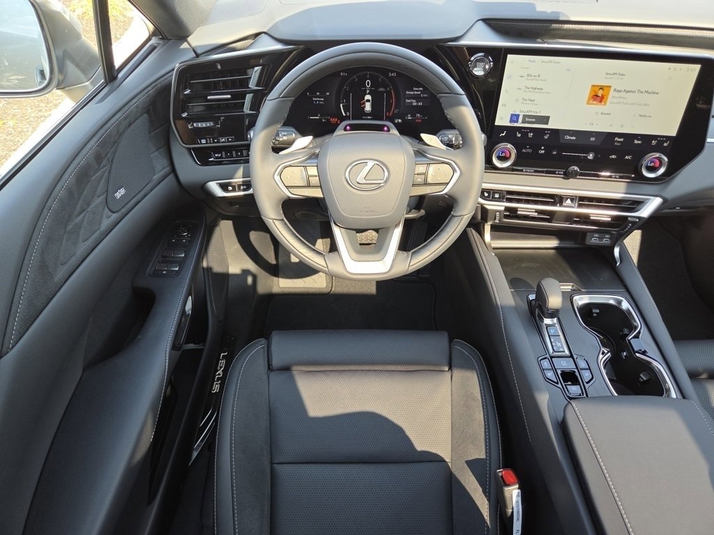2025 Lexus RX 350 Luxury photo 4