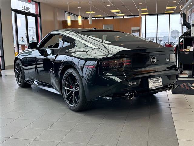 2024 Nissan Z Performance photo 3