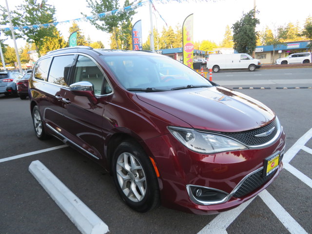 2020 Chrysler Pacifica Limited photo 6