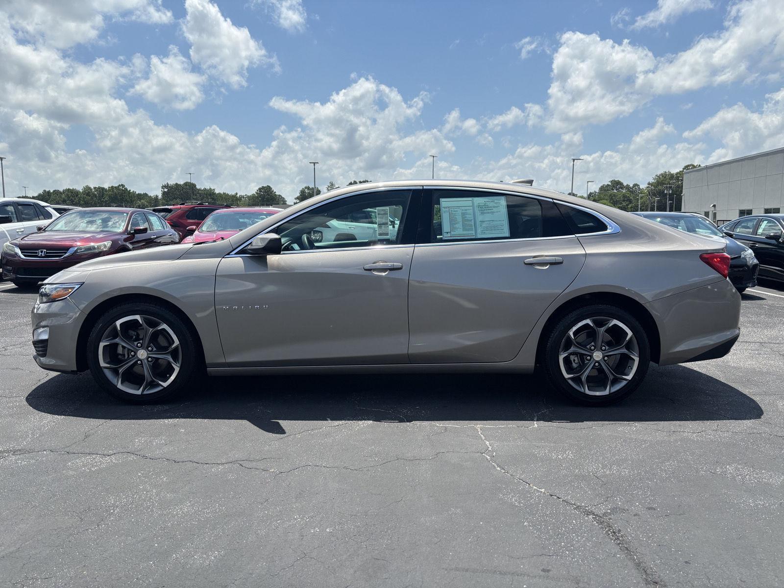 2023 Chevrolet Malibu 1LT photo 4