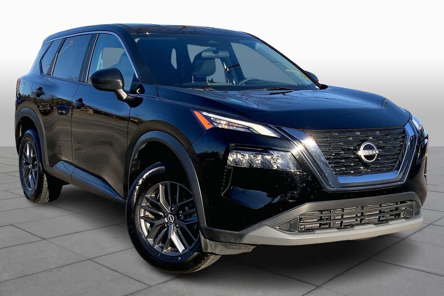 Used 2023 Nissan Rogue S with VIN 5N1BT3AA7PC898741 for sale in Kansas City