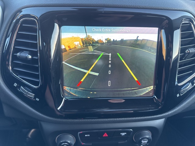 2018 Jeep Compass North Edition Latitude photo 18