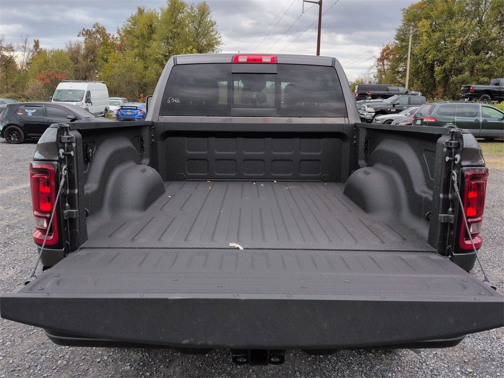 2026 Ram 2500 Tradesman photo 4