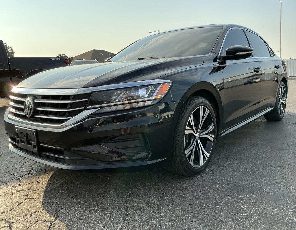 2021 Volkswagen Passat 2.0T SE photo 5