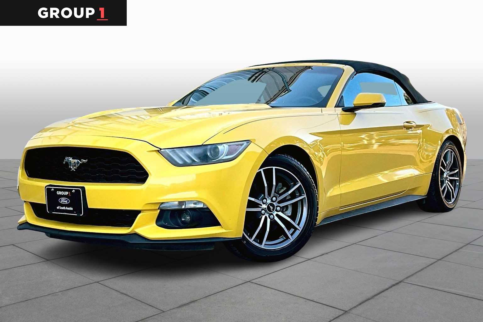 2017 Ford Mustang EcoBoost Premium's photo