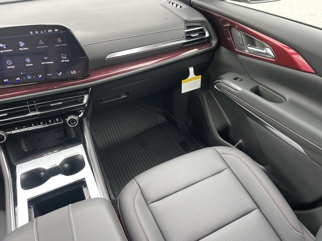 2026 Chevrolet Traverse Z71 photo 16