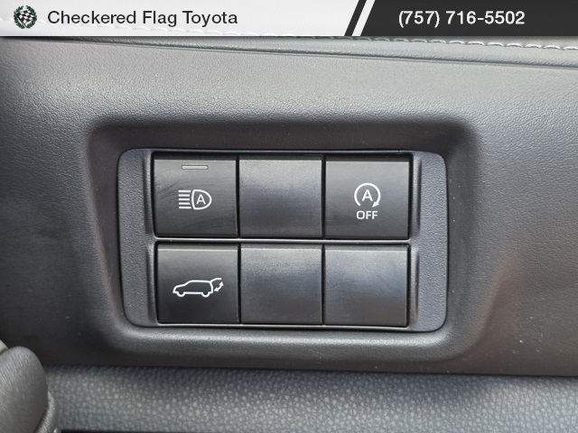 2023 Toyota Highlander XLE photo 24