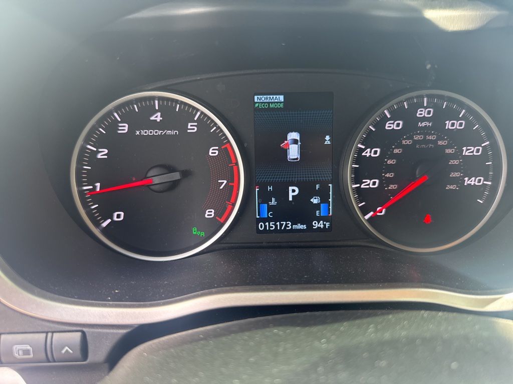 2024 Mitsubishi Eclipse Cross SE photo 2