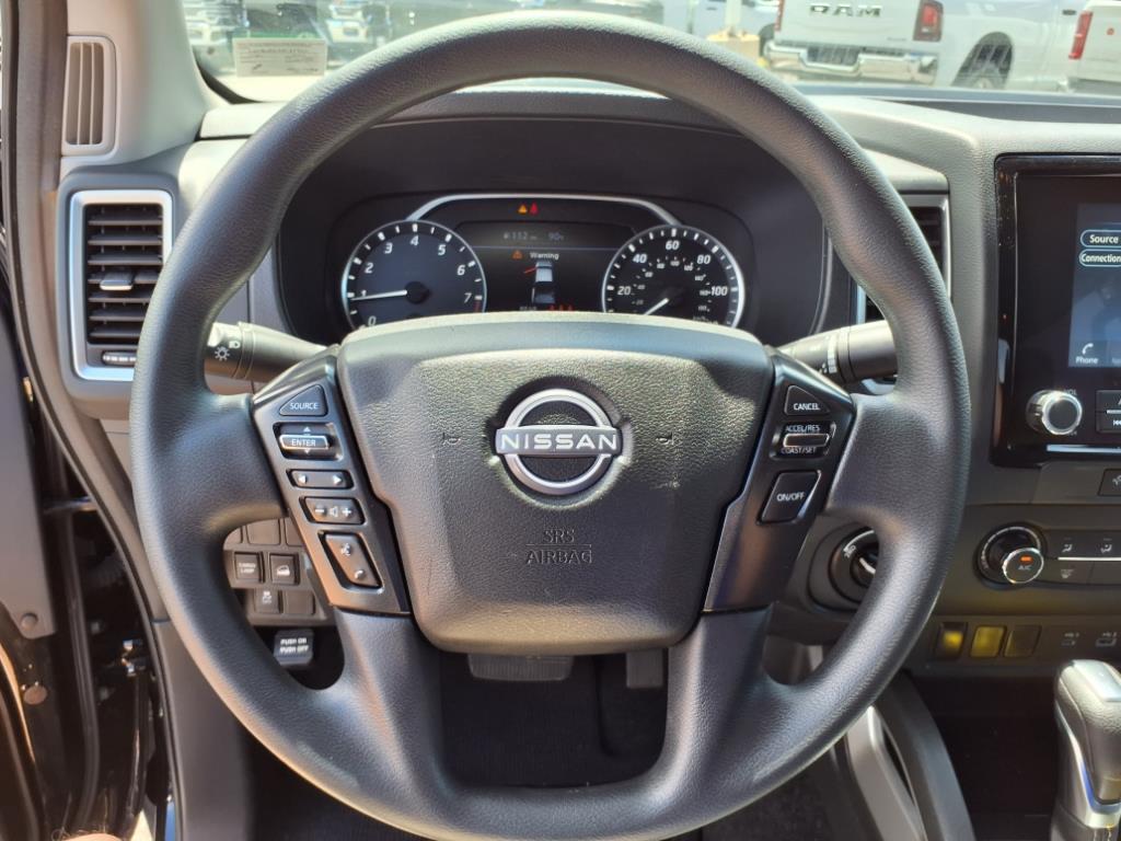 2023 Nissan Frontier SV photo 17