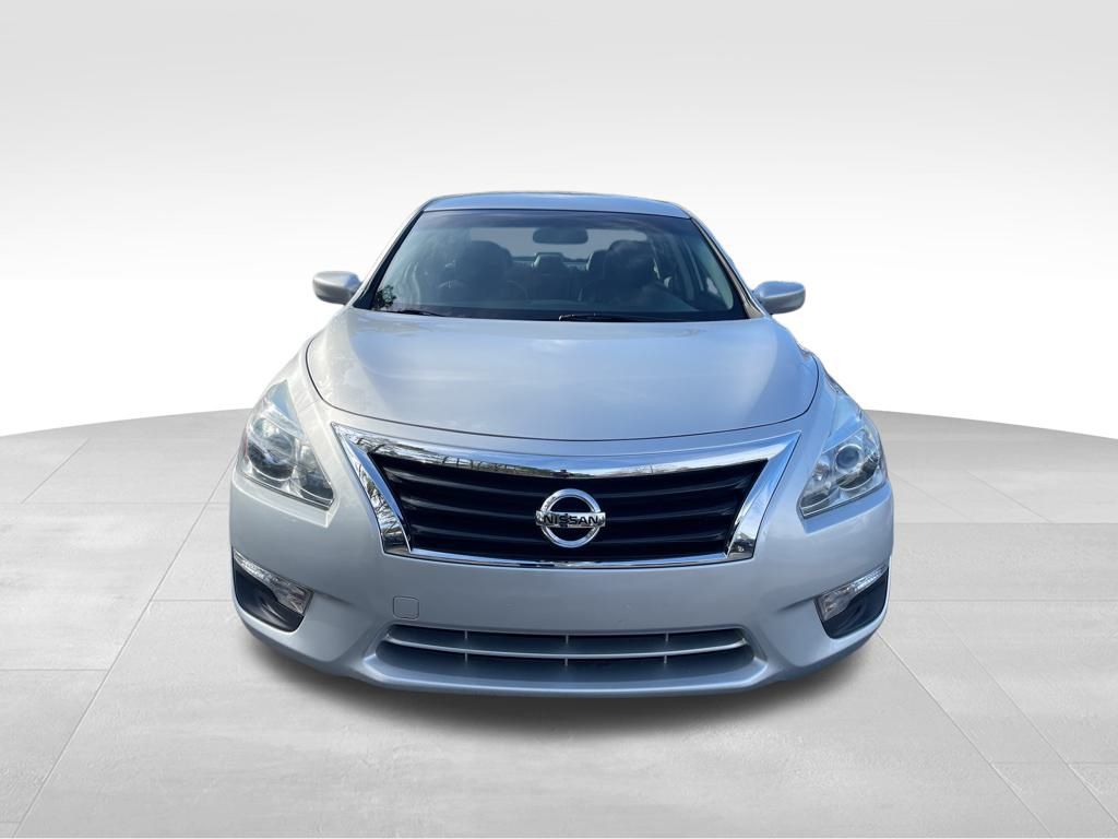 2015 Nissan Altima 2.5 S photo 2