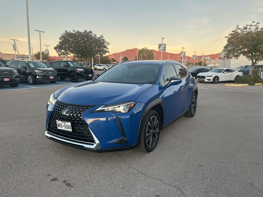 2024 Lexus UX 250h photo 3