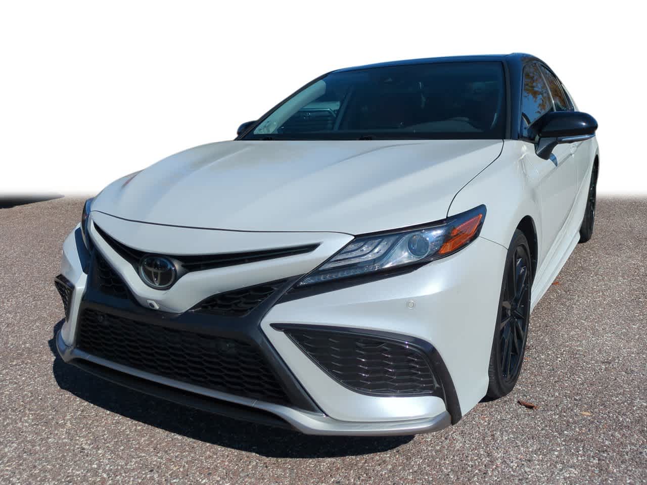 2023 Toyota Camry XSE's photo