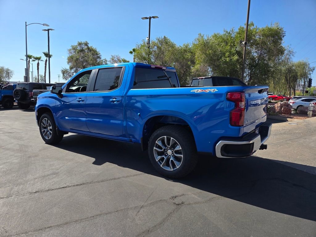 2026 Chevrolet Silverado 1500 LT photo 3