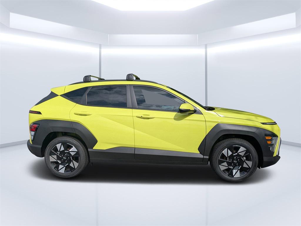 2025 Hyundai Kona SEL photo 2