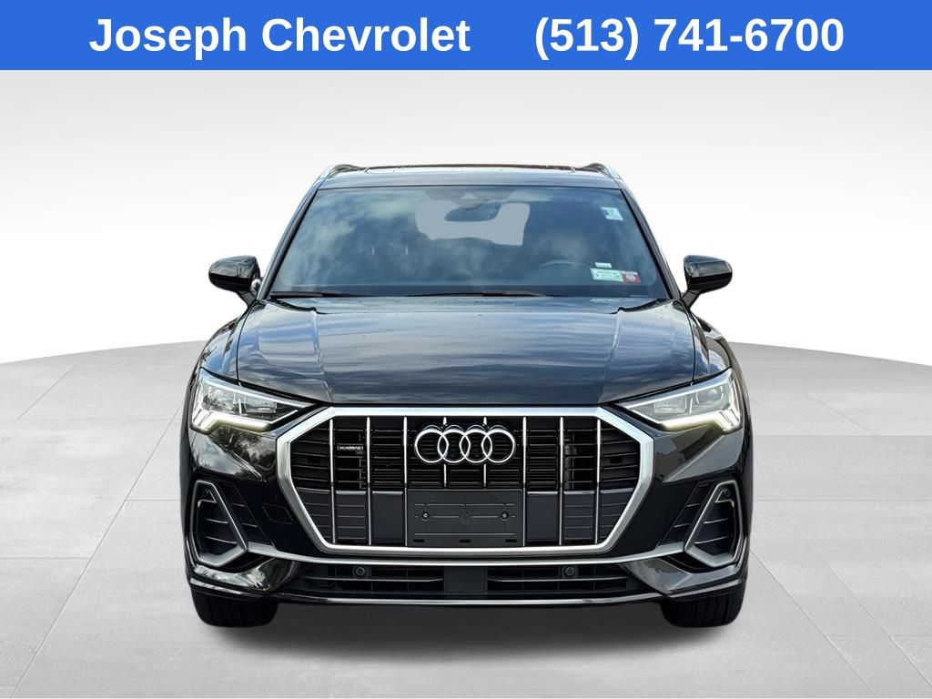 2023 Audi Q3 Premium S line photo 2