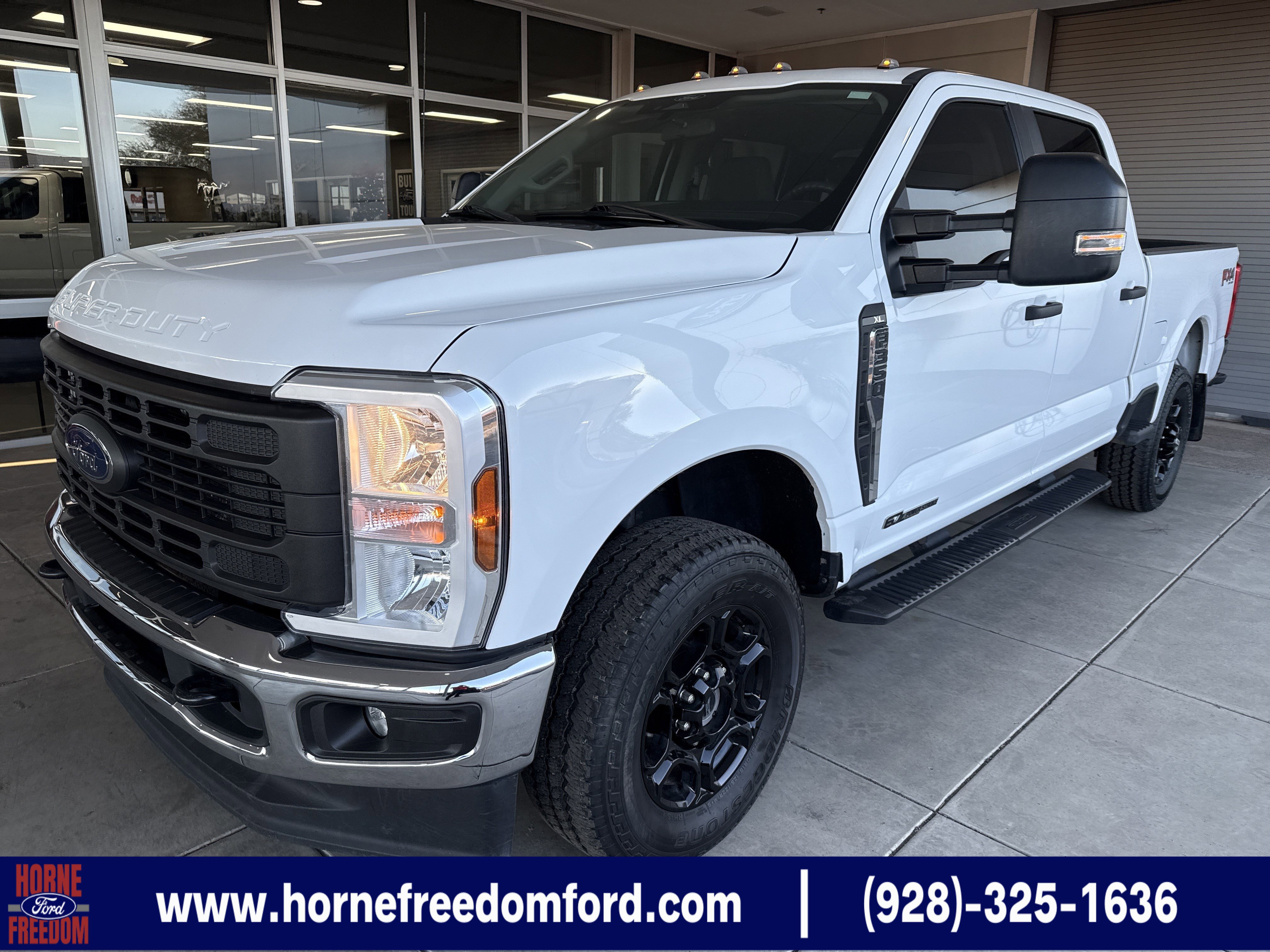 2024 Ford F-350 Super Duty XL's photo