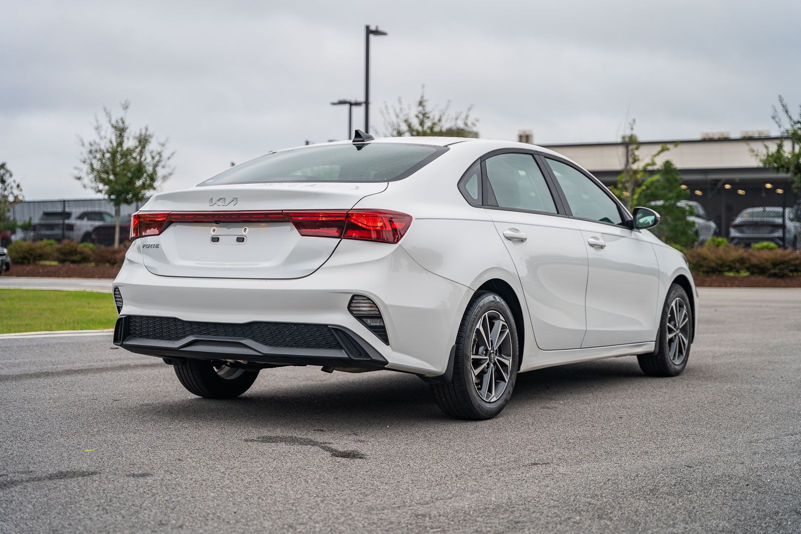 2024 Kia Forte LXS photo 6
