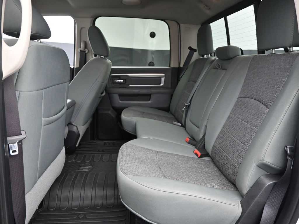 2016 Ram 2500 Big Horn photo 8