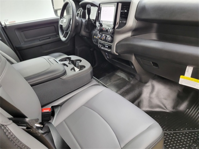 2025 Ram 2500 Tradesman photo 33