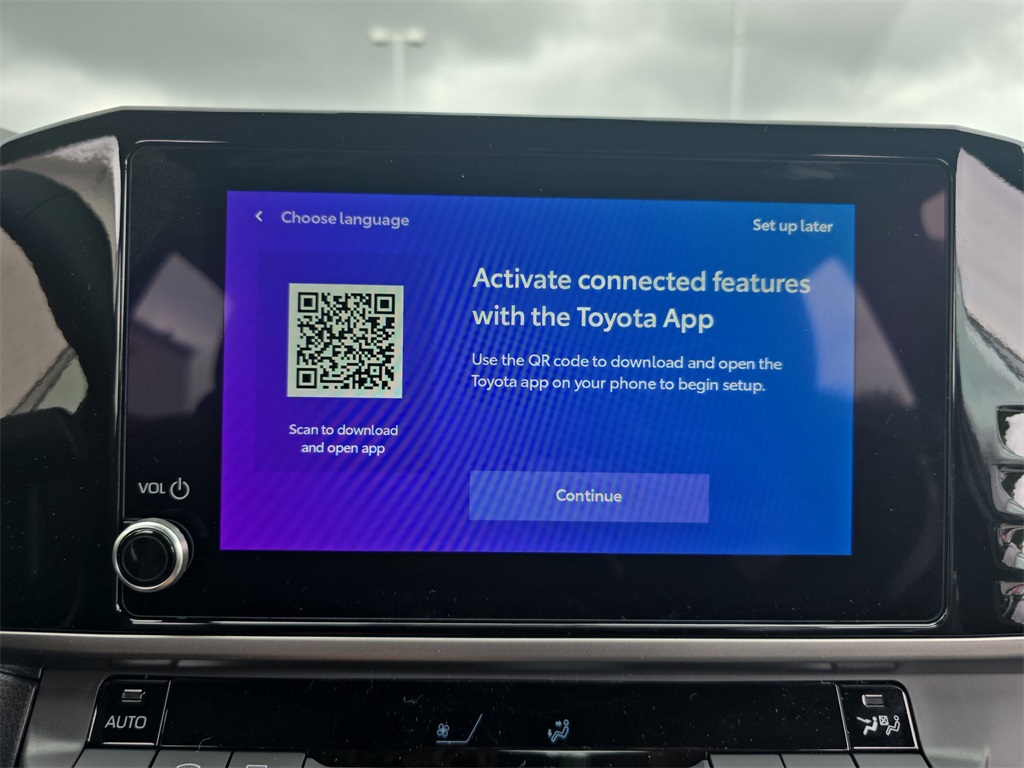 2025 Toyota Camry SE photo 22