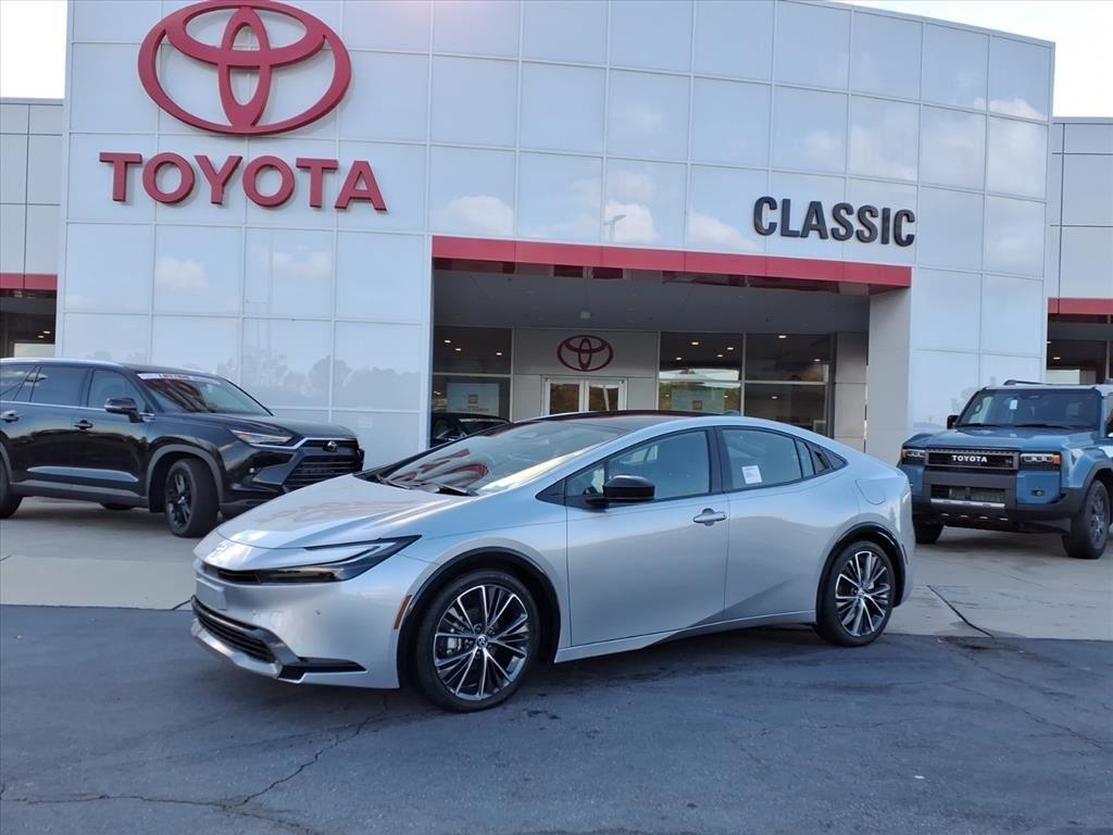 2026 Toyota Prius Limited's photo