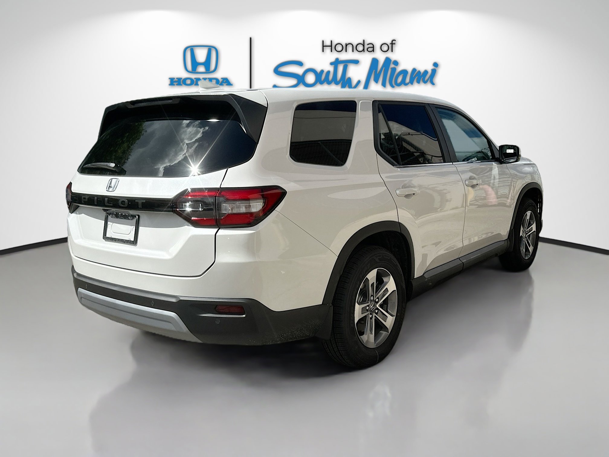 2025 Honda Pilot EX-L photo 4