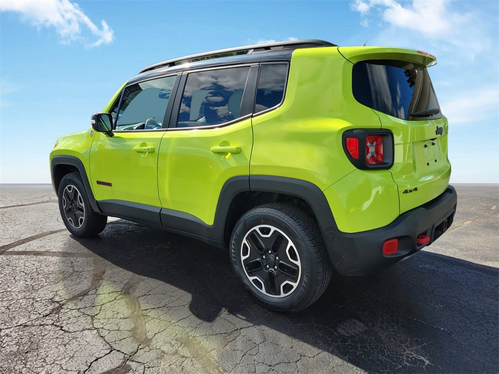 2017 Jeep Renegade Trailhawk photo 3