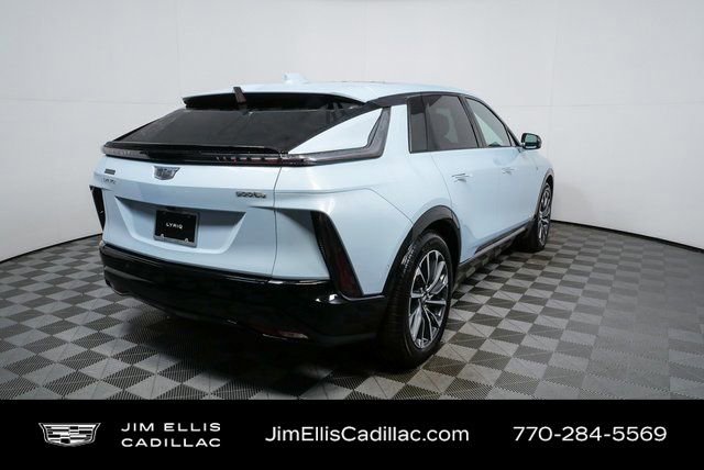 2024 Cadillac Lyriq Sport photo 3