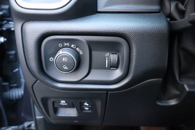 2020 Ram 1500 Rebel photo 11