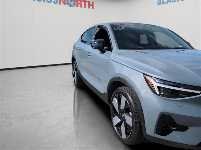 2023 Volvo C40 Recharge Ultimate photo 3