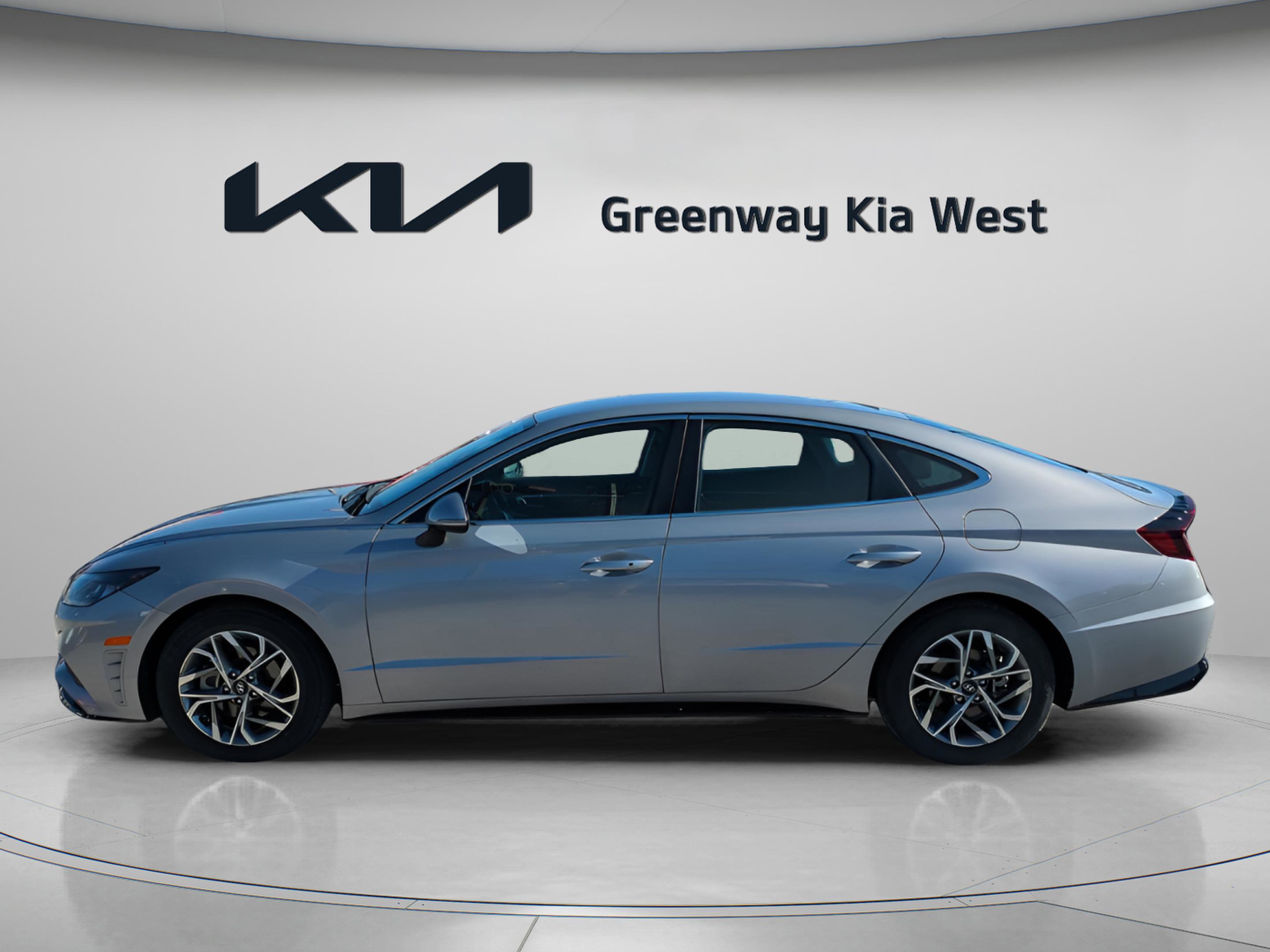 2023 Hyundai Sonata SEL photo 4