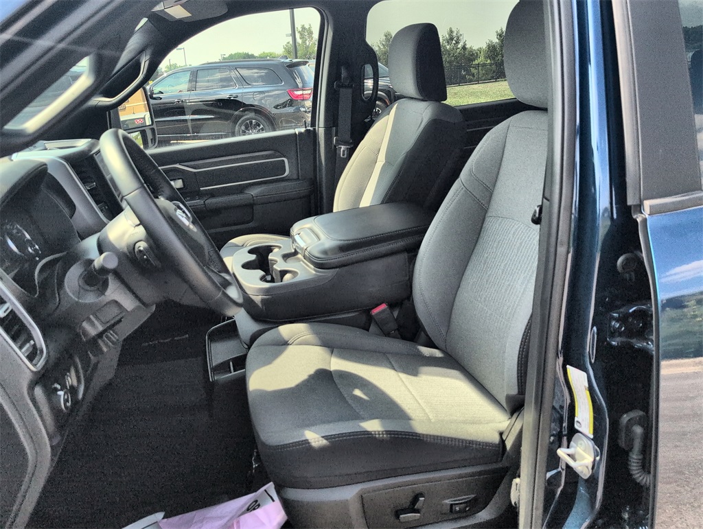 2024 Ram 2500 Big Horn photo 11