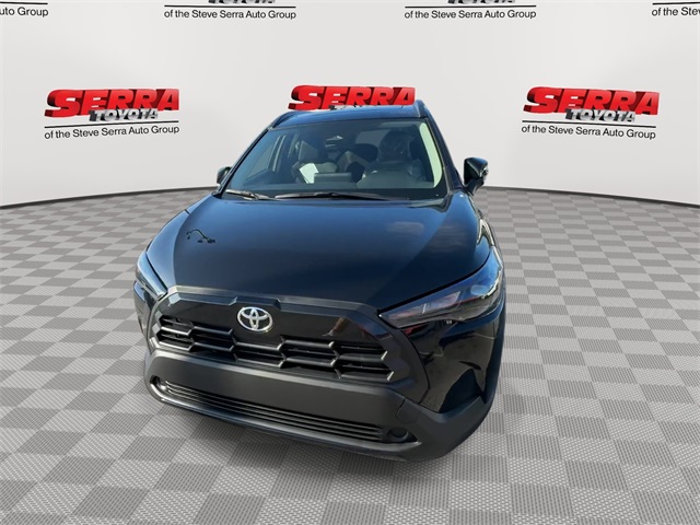 2026 Toyota Corolla Cross LE photo 4