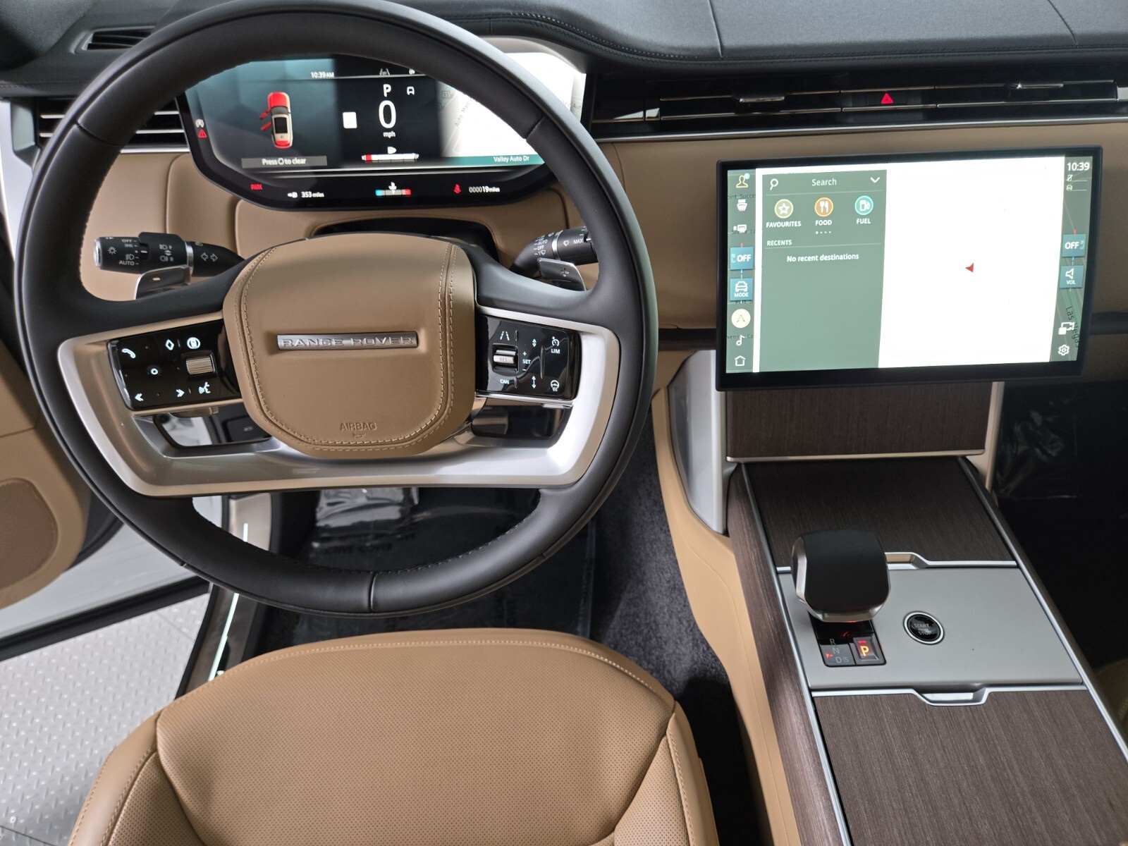 2025 Land Rover Range Rover SE photo 12
