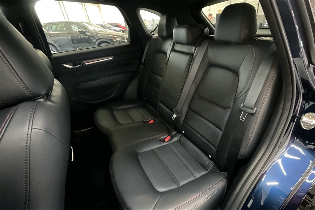 2025 MAZDA CX-5 - Image 9