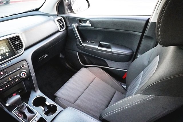 Used 2022 Black Kia LX image 20