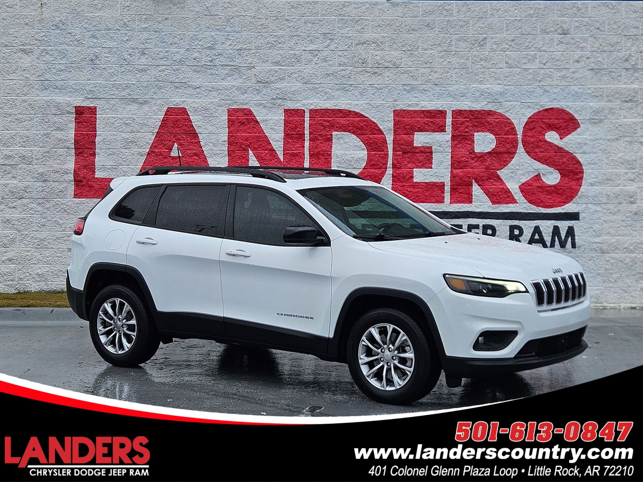 2022 Jeep Cherokee Latitude Lux's photo