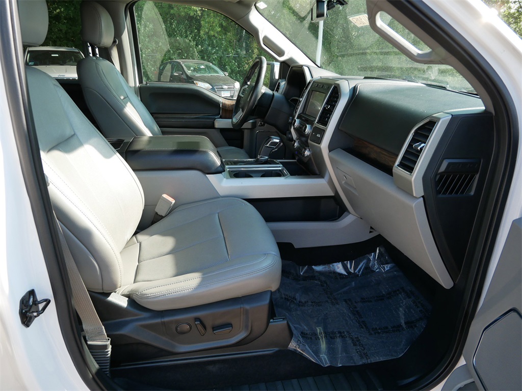 2019 Ford F-150 Lariat photo 8