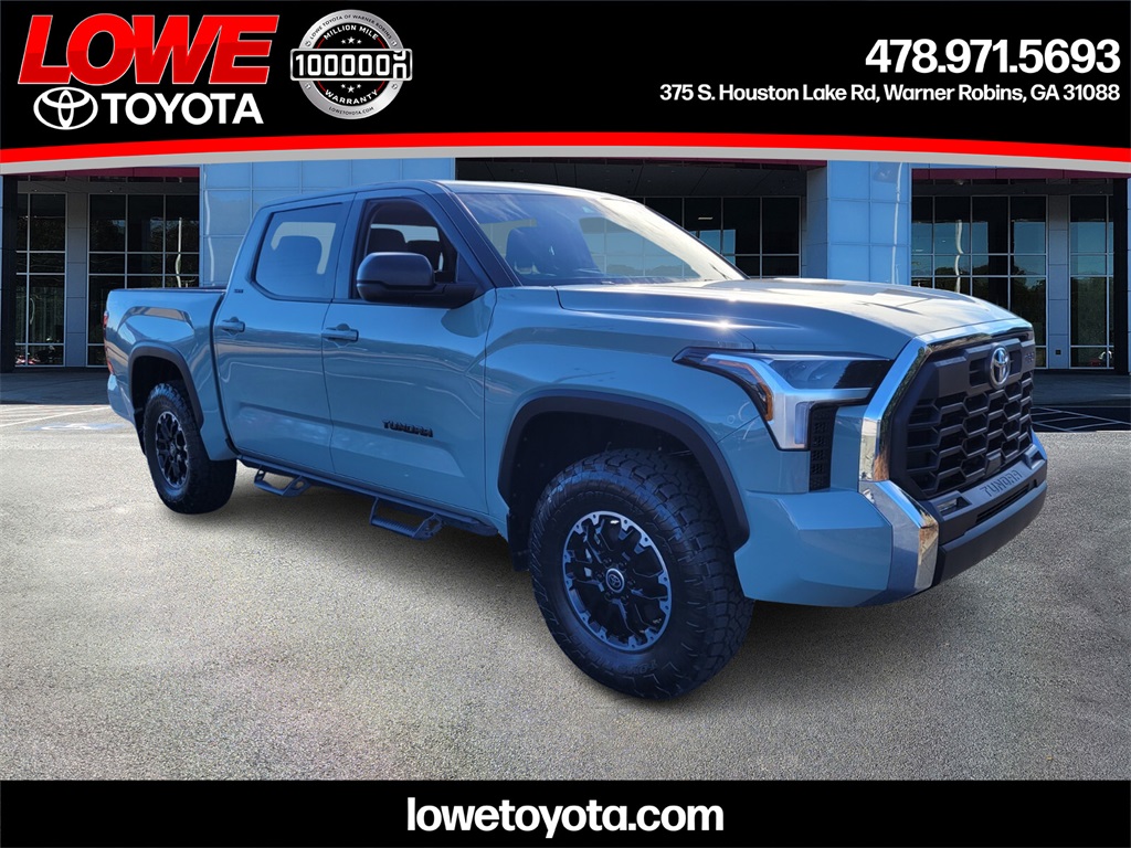 2024 Toyota Tundra SR5's photo