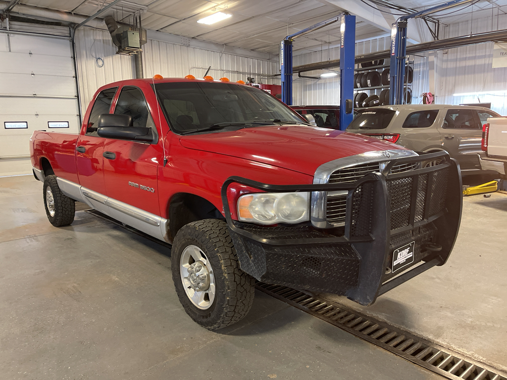 2005 Dodge Ram 3500 SLT photo 3