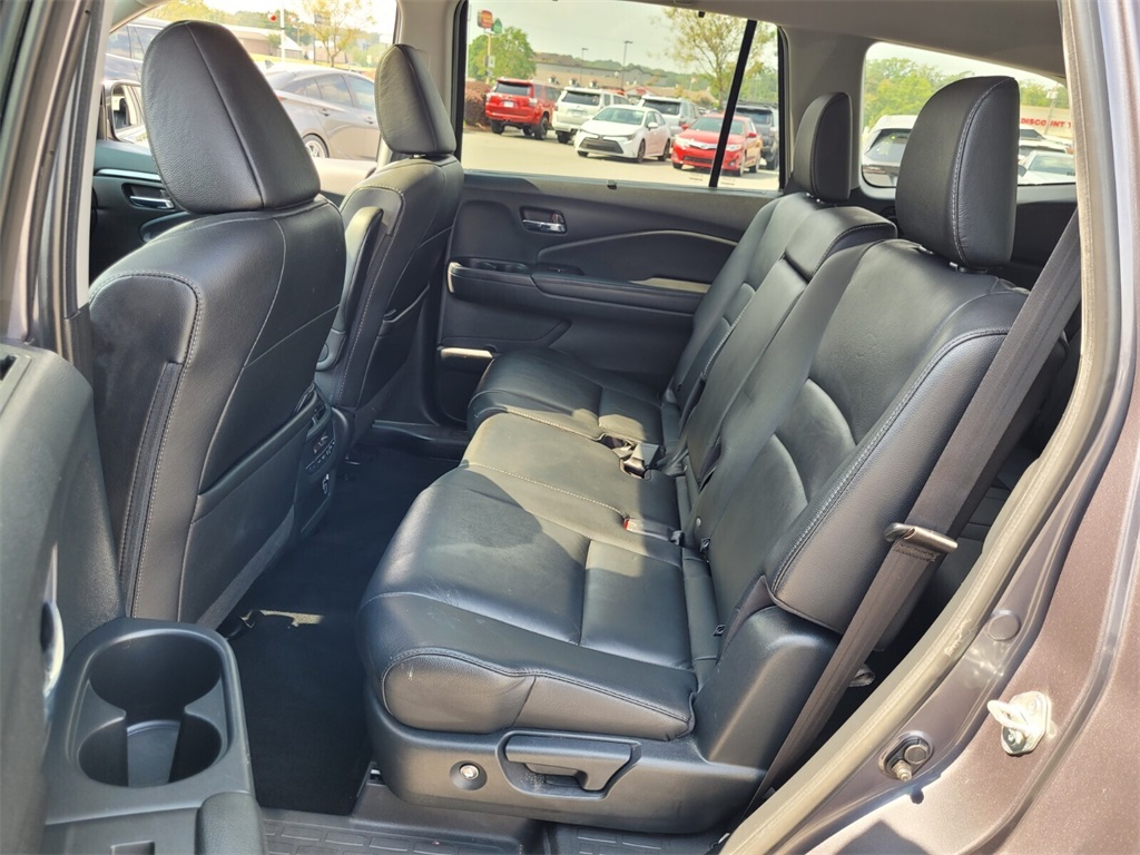 2022 Honda Pilot Special Edition photo 5