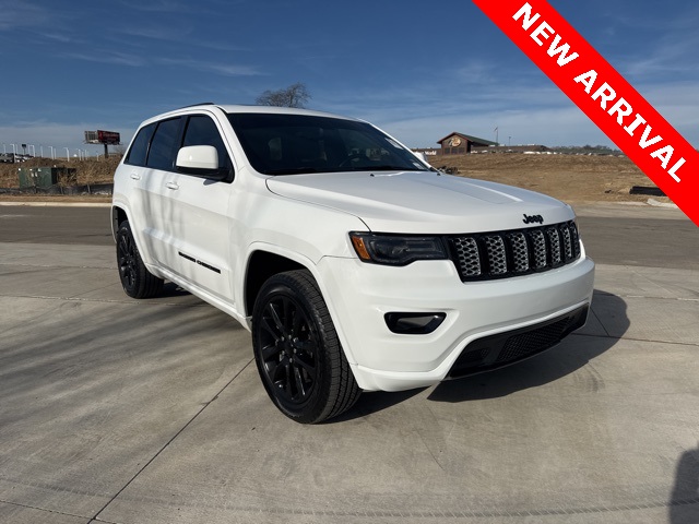 2022 Jeep Grand Cherokee WK Laredo X's photo