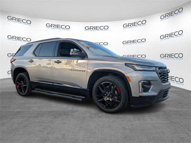 2023 Chevrolet Traverse Premier's photo